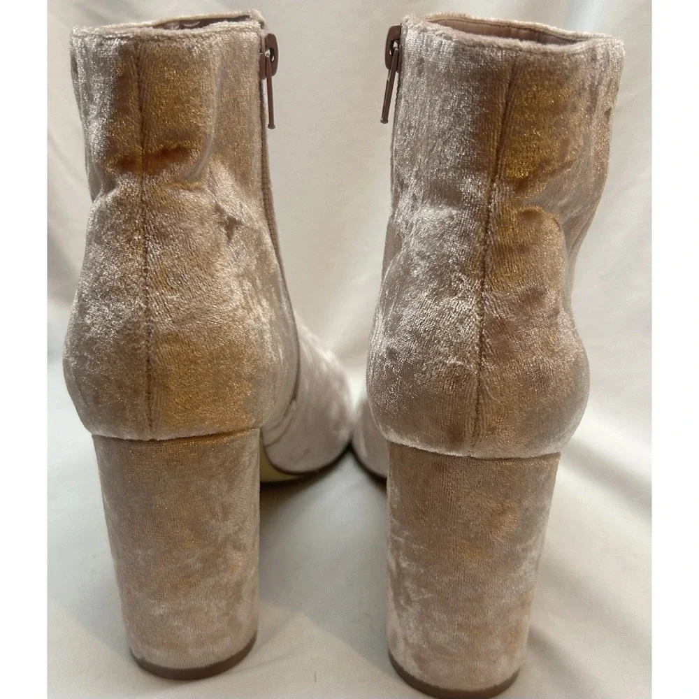 JustFab Pink Crushed Velvet Ankle Boots Size 8 Womens Block Heel